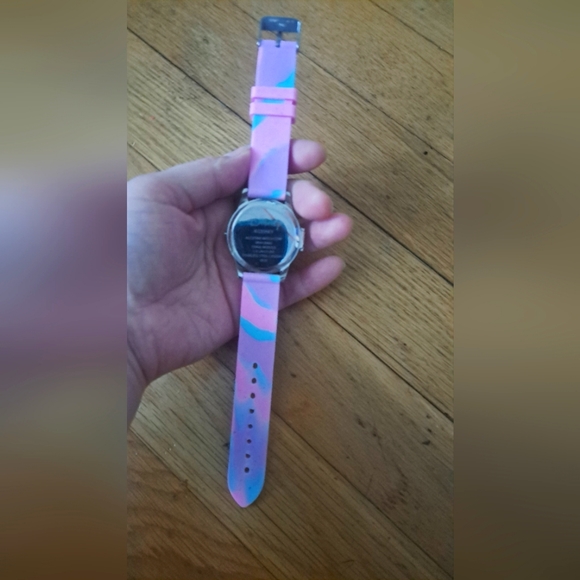 Minnie Mouse Watch - Picture 4 of 4